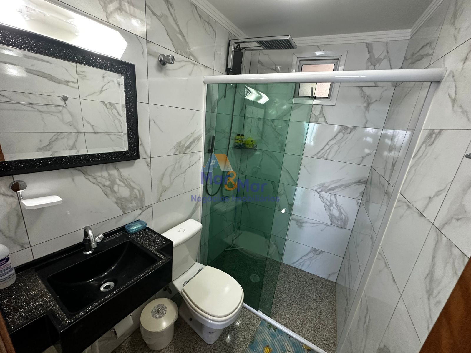 Apartamento Frente ao Mar, Pitangueiras, Guarujá - SP