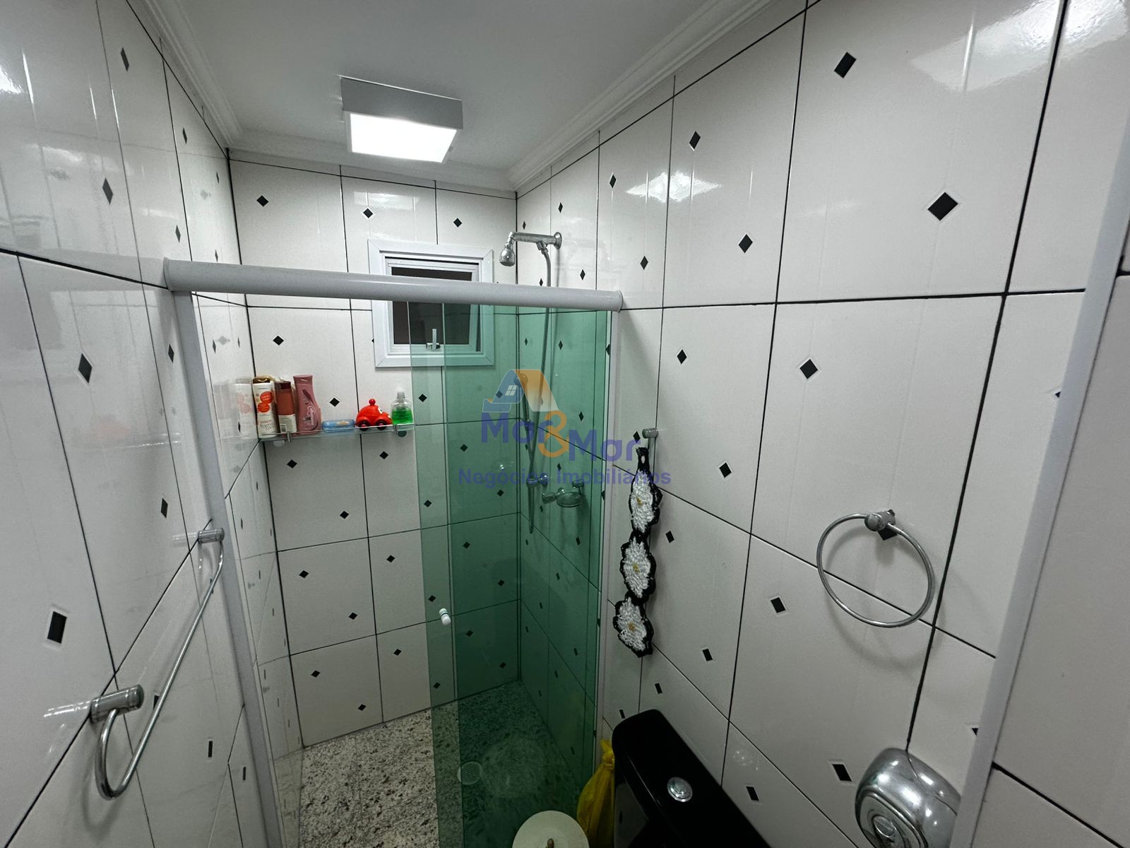 Apartamento Frente ao Mar, Pitangueiras, Guarujá - SP