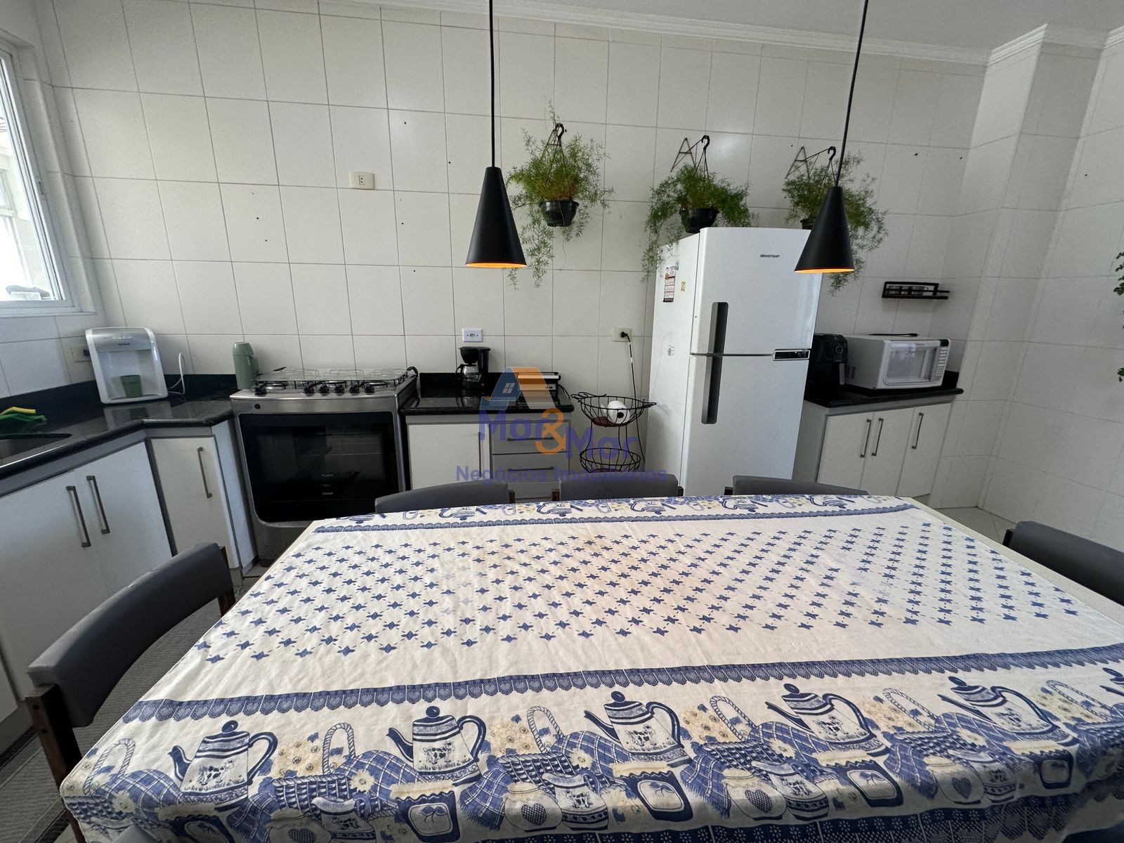 Apartamento Frente ao Mar-4-dormitorios-Pitangueiras