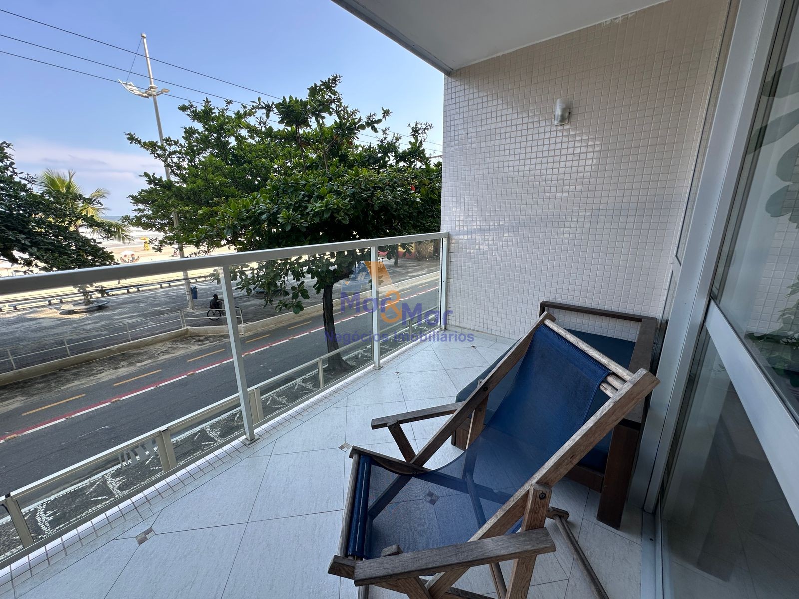 Apartamento Frente ao Mar-4-dormitorios-Pitangueiras