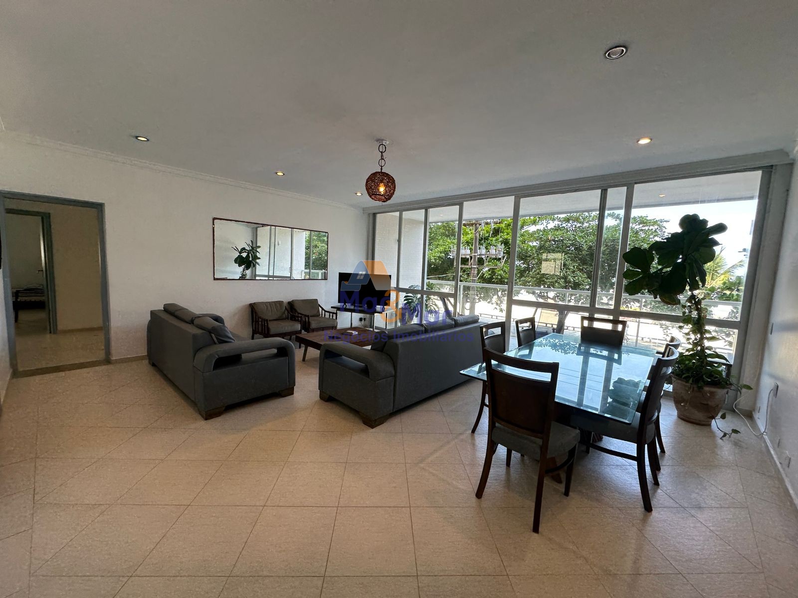 Apartamento Frente ao Mar-4-dormitorios-Pitangueiras