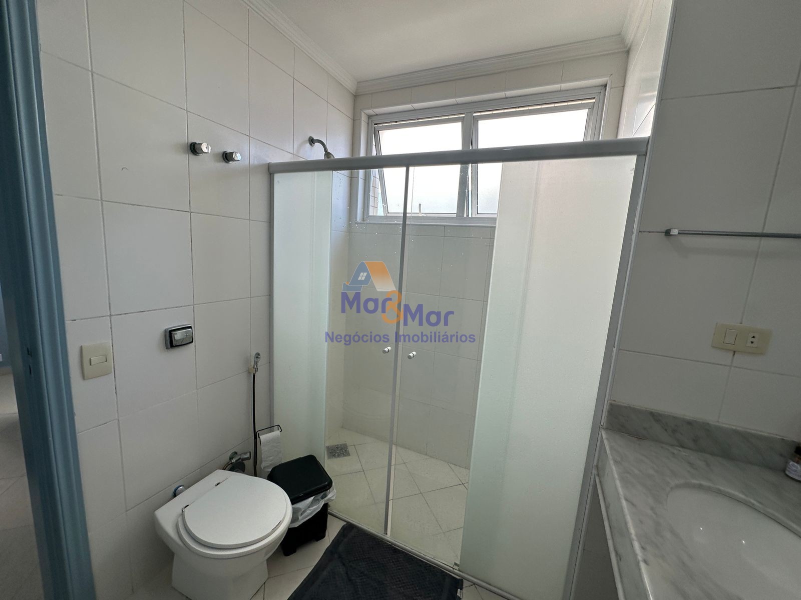 Apartamento Frente ao Mar-4-dormitorios-Pitangueiras