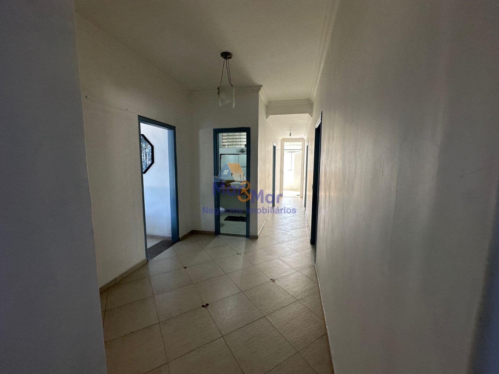 Apartamento Frente ao Mar-4-dormitorios-Pitangueiras