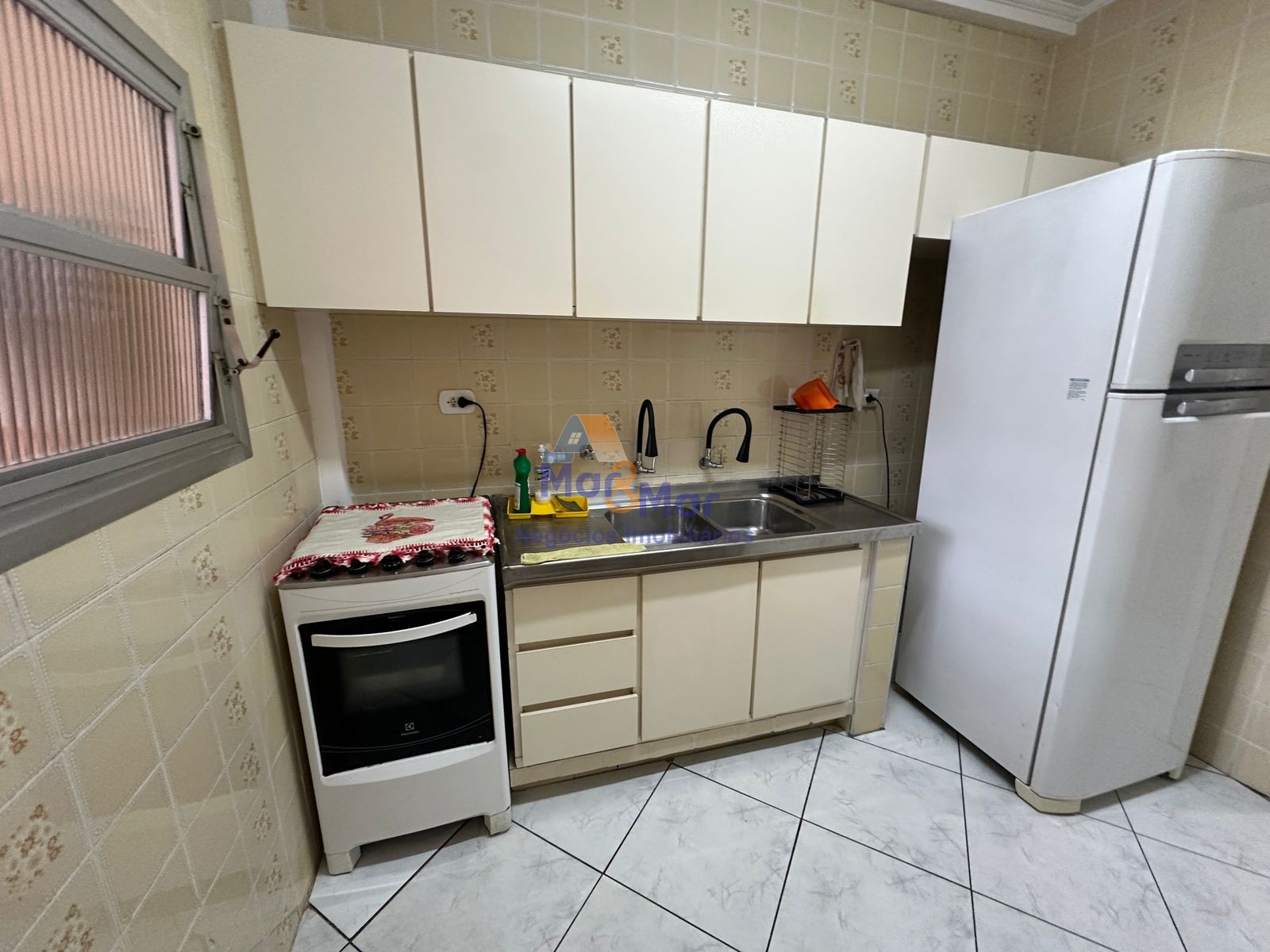 Apartamento-2-dormitorios-Pitangueiras