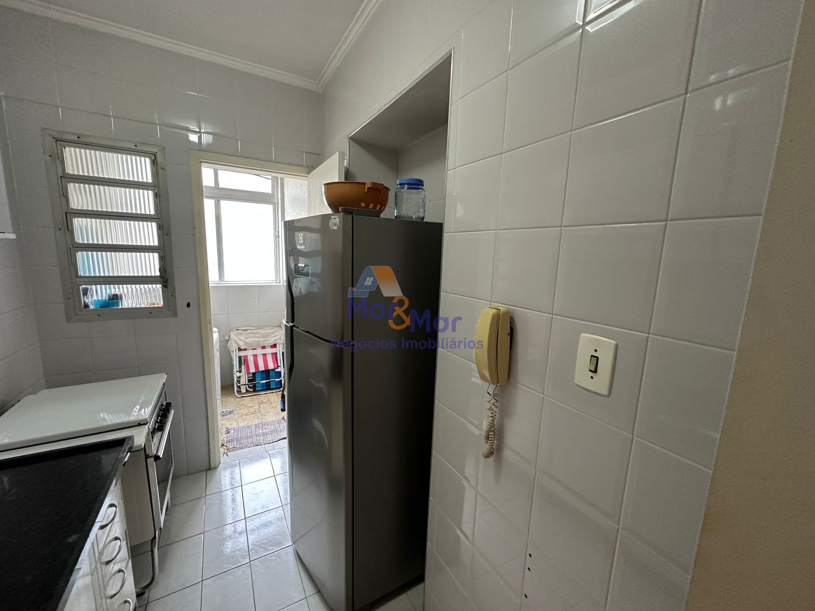Apartamento na Praia das Pitangueiras, Guarujá - SP