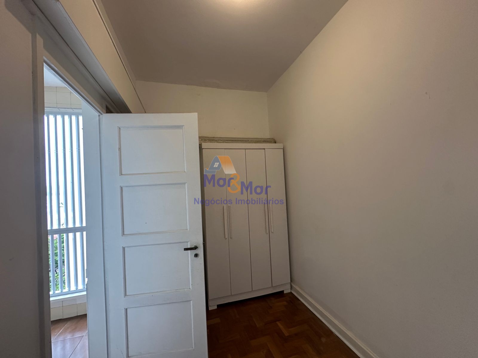 Apartamento Frente ao Mar nas Pitangueiras, Guarujá - SP