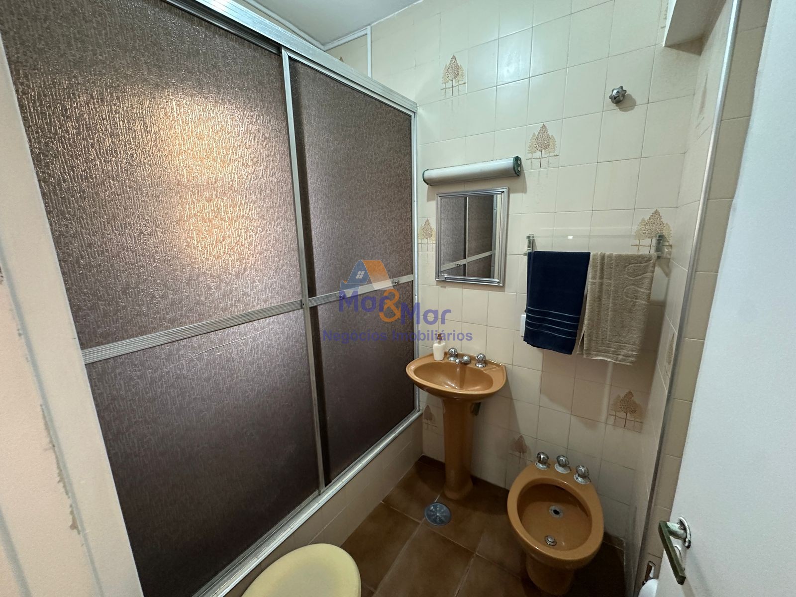 Apartamento Frente ao Mar nas Pitangueiras, Guarujá - SP