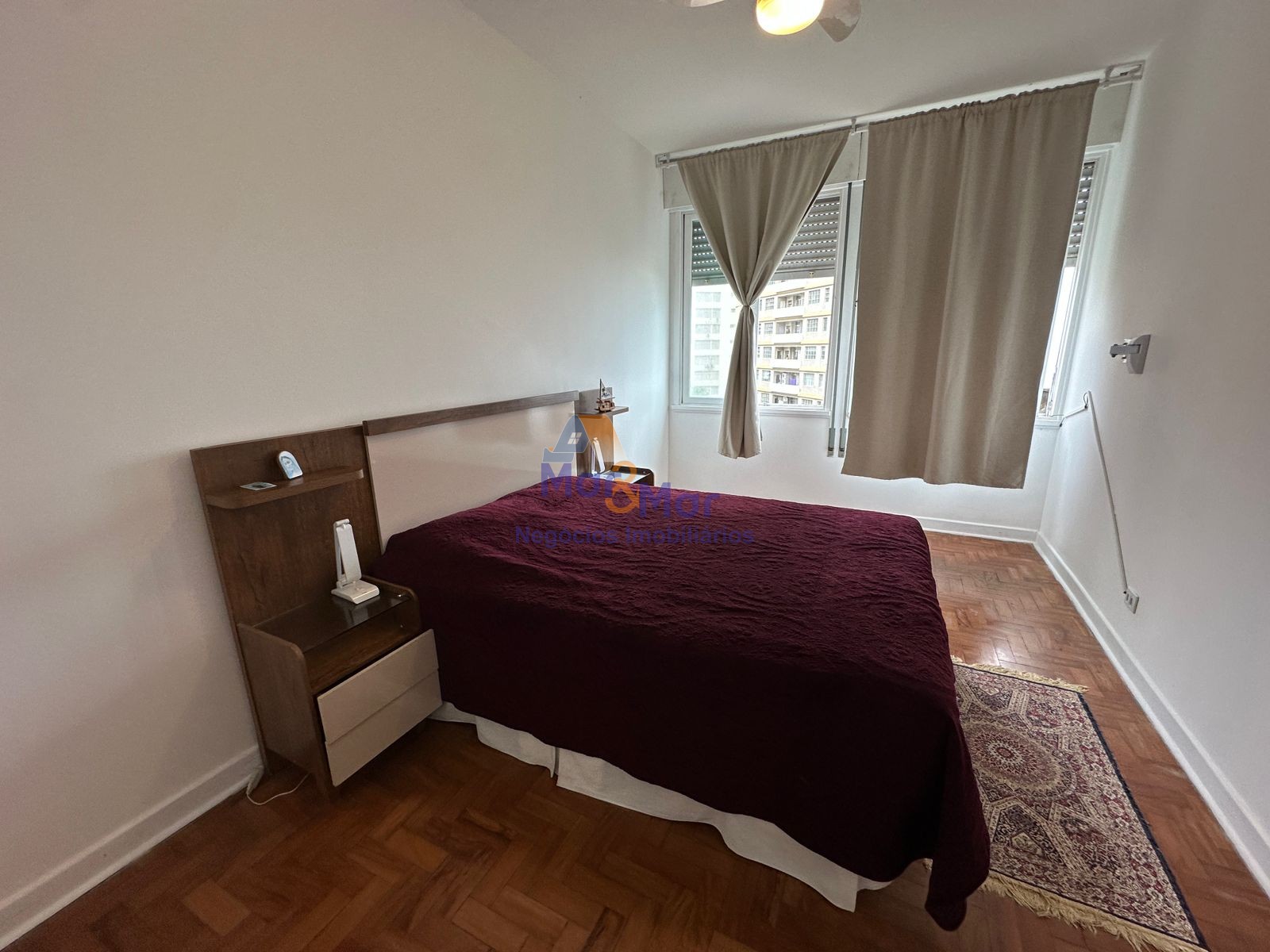 Apartamento Frente ao Mar nas Pitangueiras, Guarujá - SP