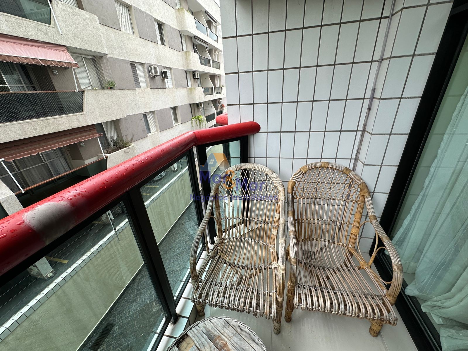 Apartamento na Praia da Enseada, Guarujá - SP