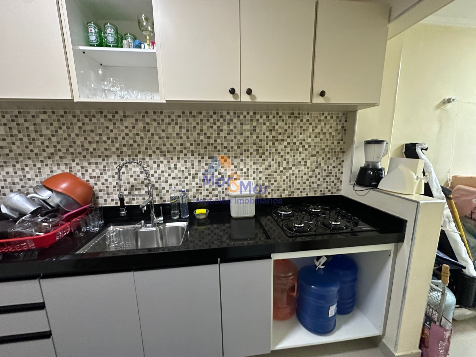 Apartamento na Praia da Enseada, Guarujá - SP