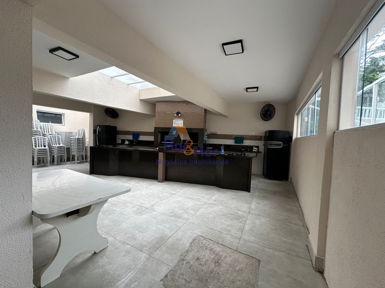Apartamento na Praia da Enseada, Guarujá - SP