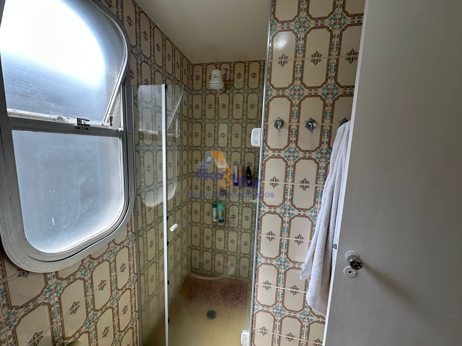 Apartamento na Praia da Enseada, Guarujá - SP