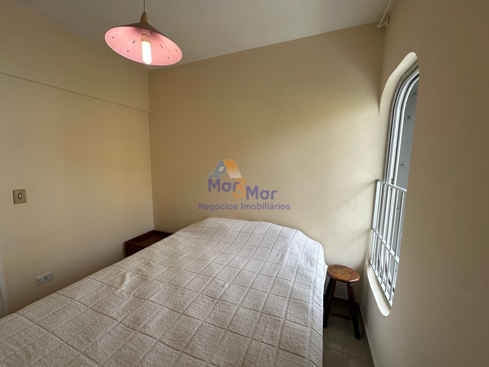 Apartamento na Praia da Enseada, Guarujá - SP
