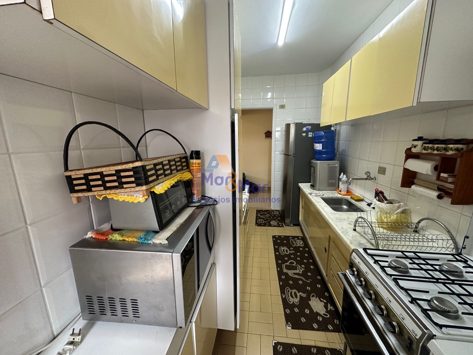 Apartamento na Praia da Enseada, Guarujá - SP