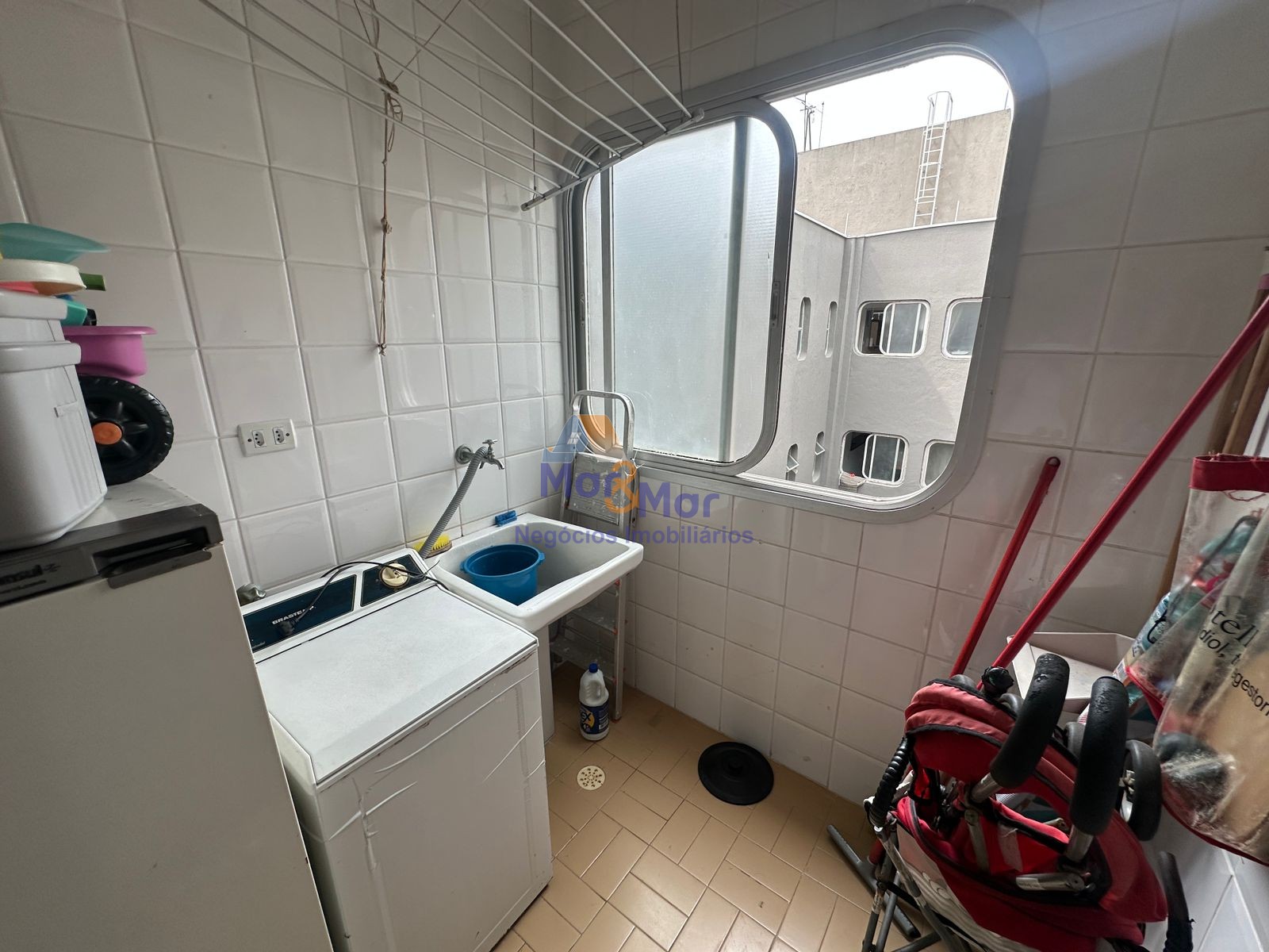 Apartamento na Praia da Enseada, Guarujá - SP