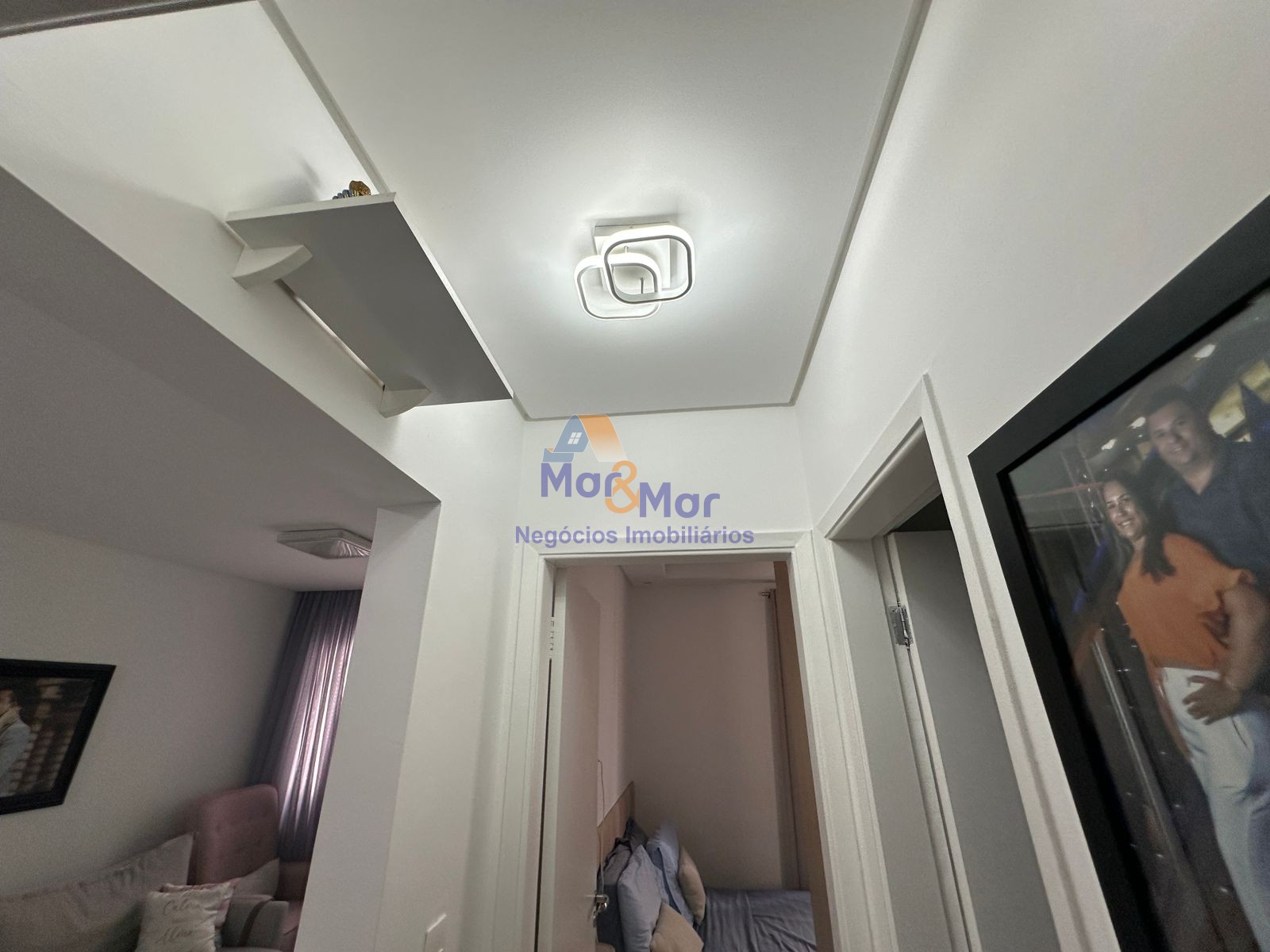 Apartamento na Praia das Pitangueiras, Guarujá - SP