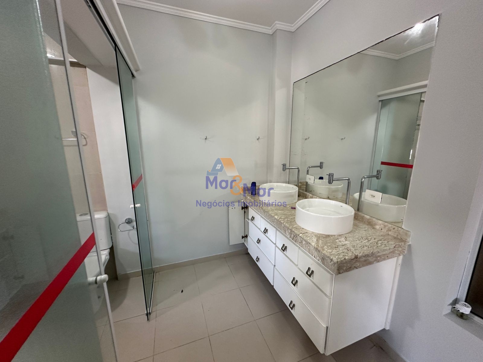 Apartamento-3-dormitorios-Pitangueiras