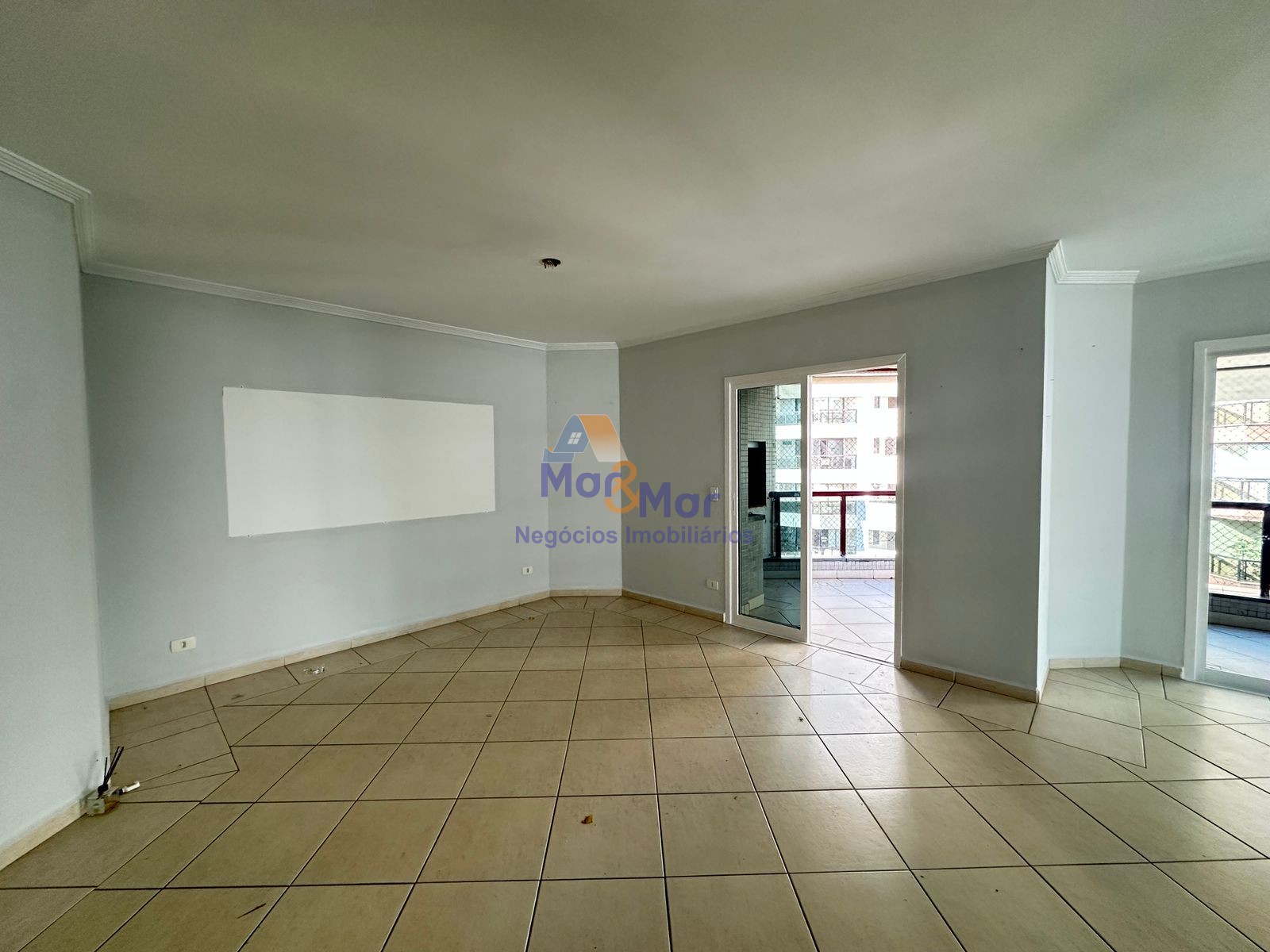 Apartamento-3-dormitorios-Pitangueiras