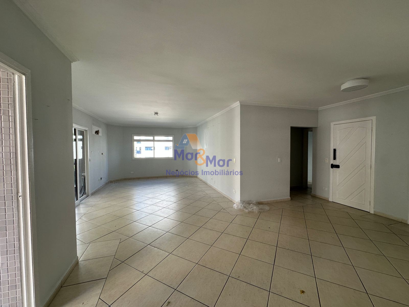 Apartamento-3-dormitorios-Pitangueiras
