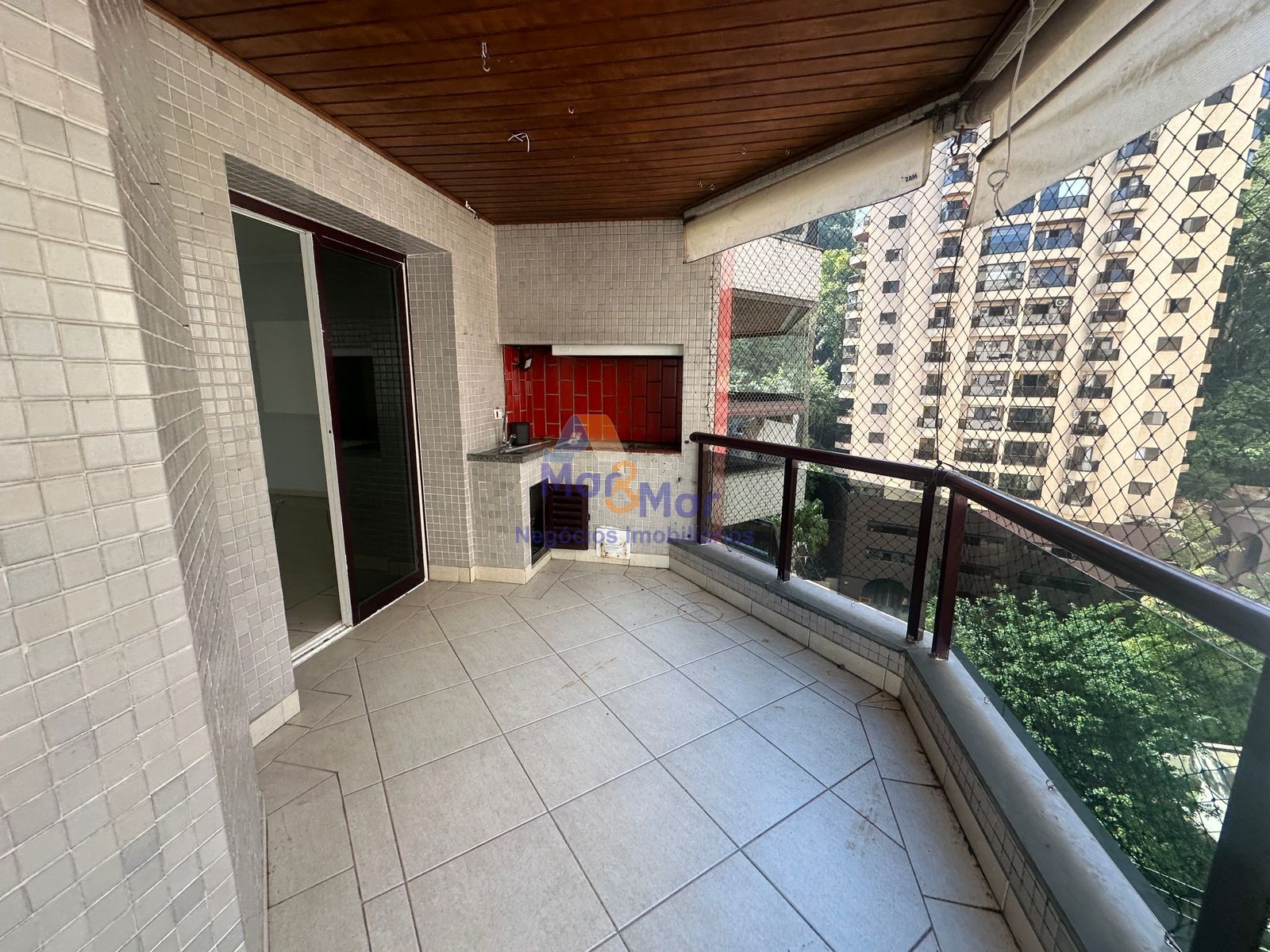 Apartamento-3-dormitorios-Pitangueiras