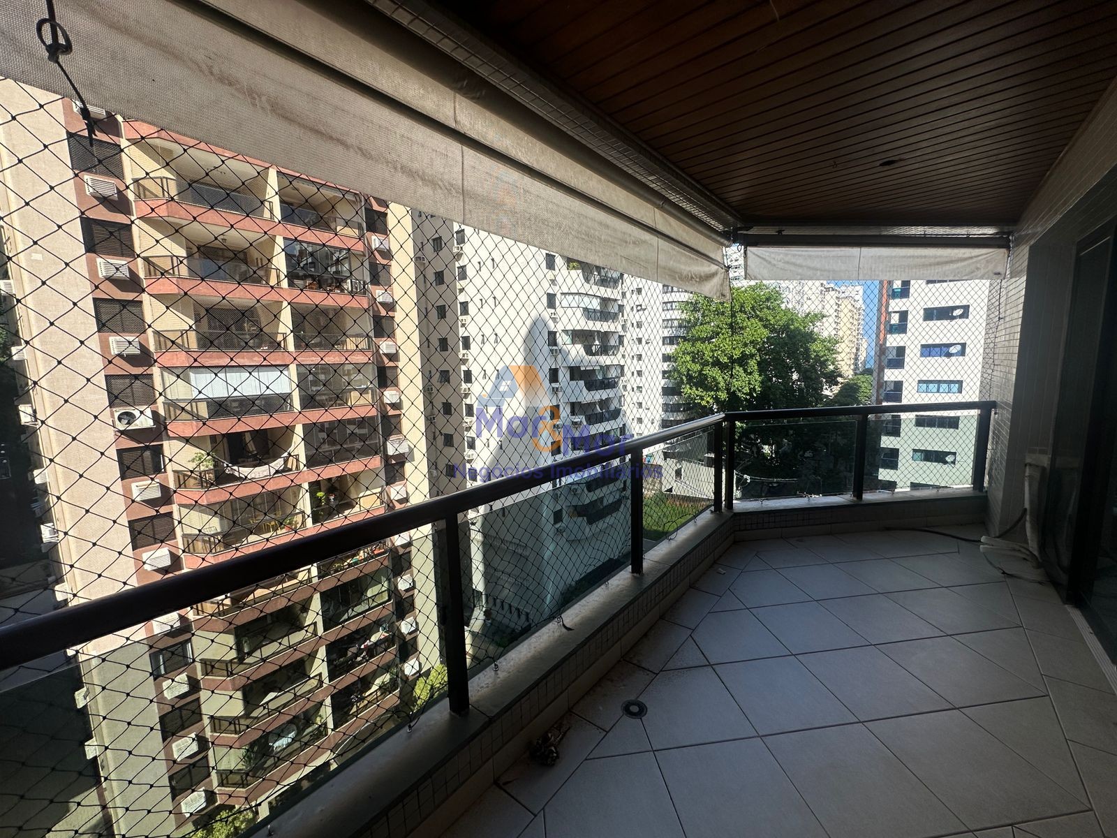 Apartamento-3-dormitorios-Pitangueiras